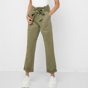 ⭐Host Pick⭐NWT Topshop Paperbag Utility Pants